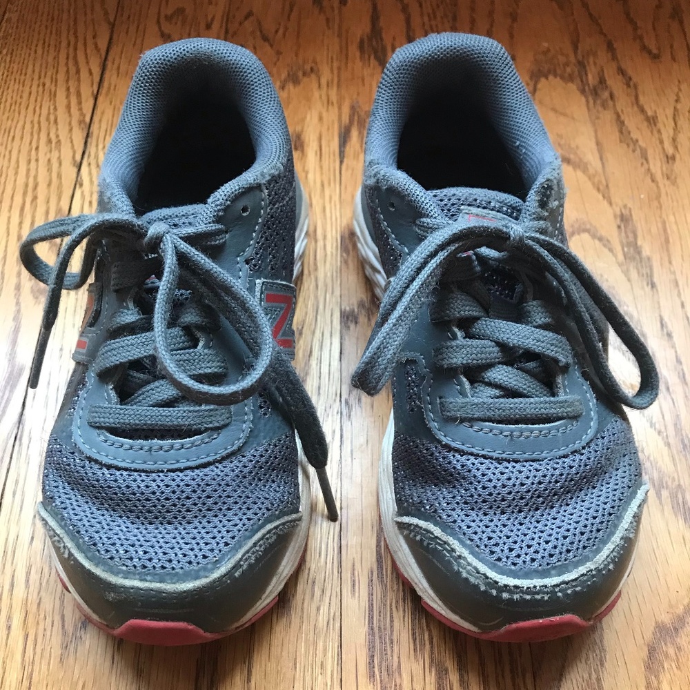 New Balance running shoe, little kid size 11.5